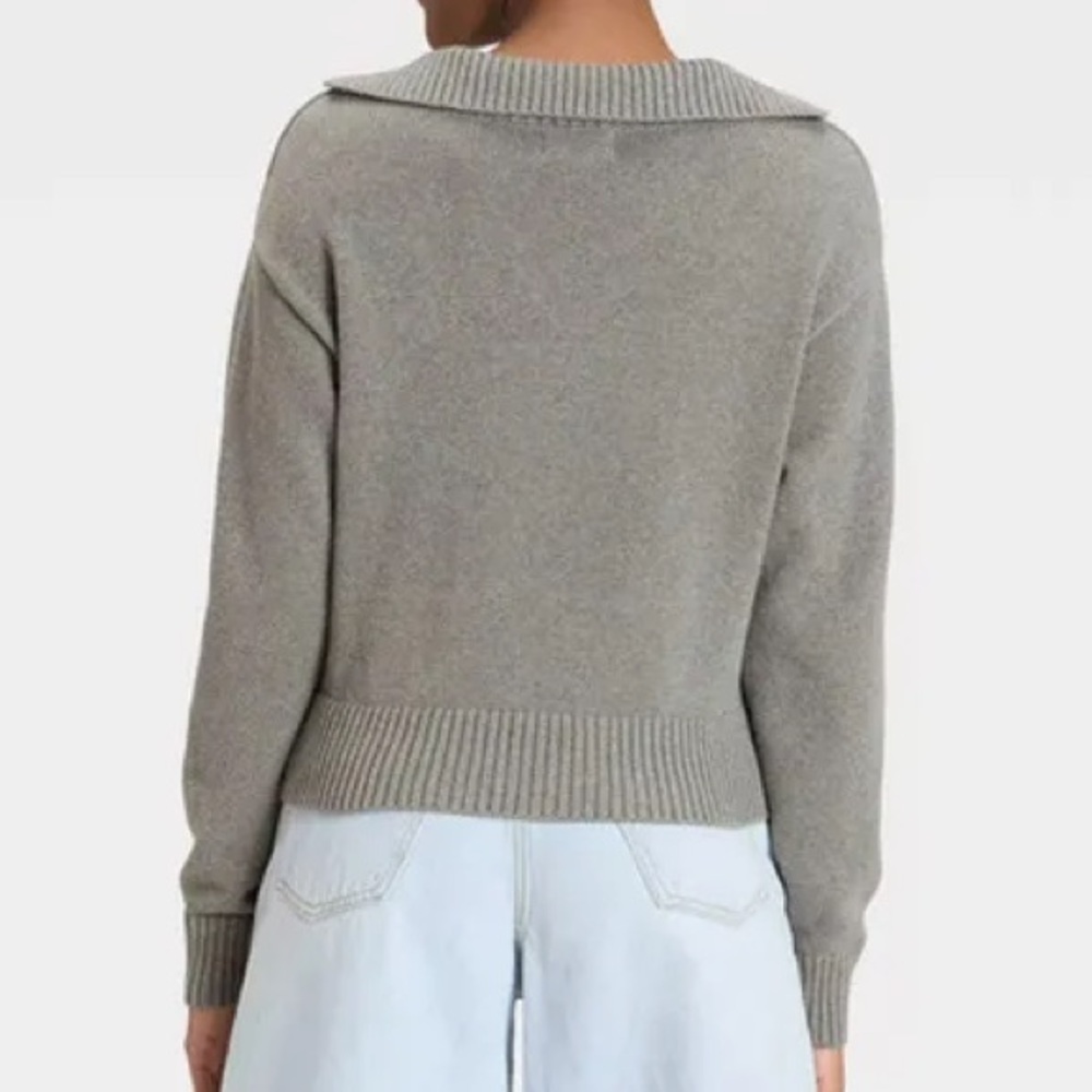 Universal Thread Women's Collared Neck Pullover S… - image 2